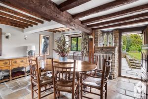 Photo 25- click for photo gallery